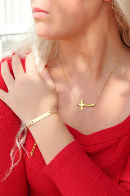 18K Gold PVD Stainless Steel Horizontal Blank Cross Necklace / SBB0285
