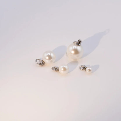 Glass Pearl Charms / SBB0340