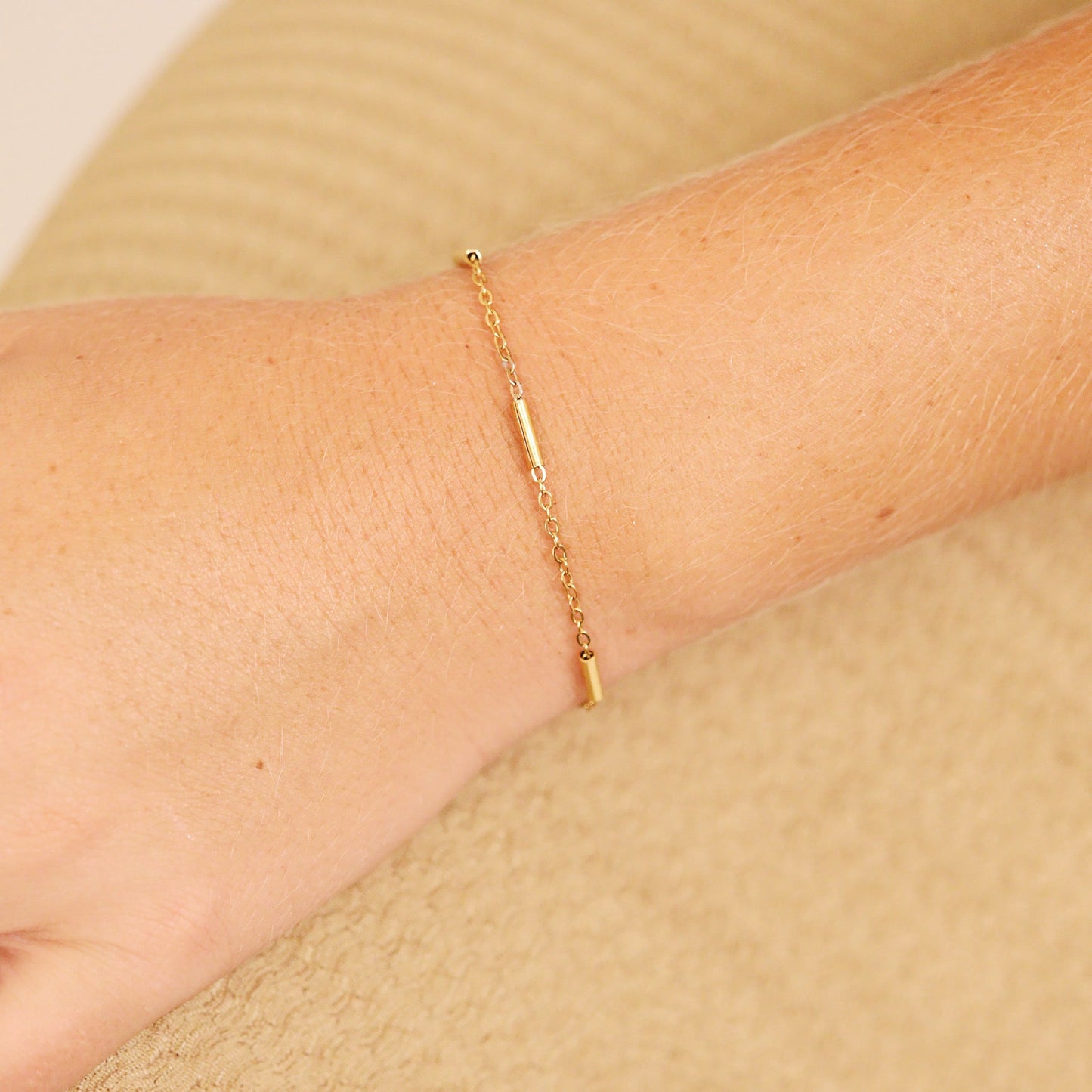 18K Gold PVD Stainless Steel Satellite Bar Chain Bracelet / BRJ1067