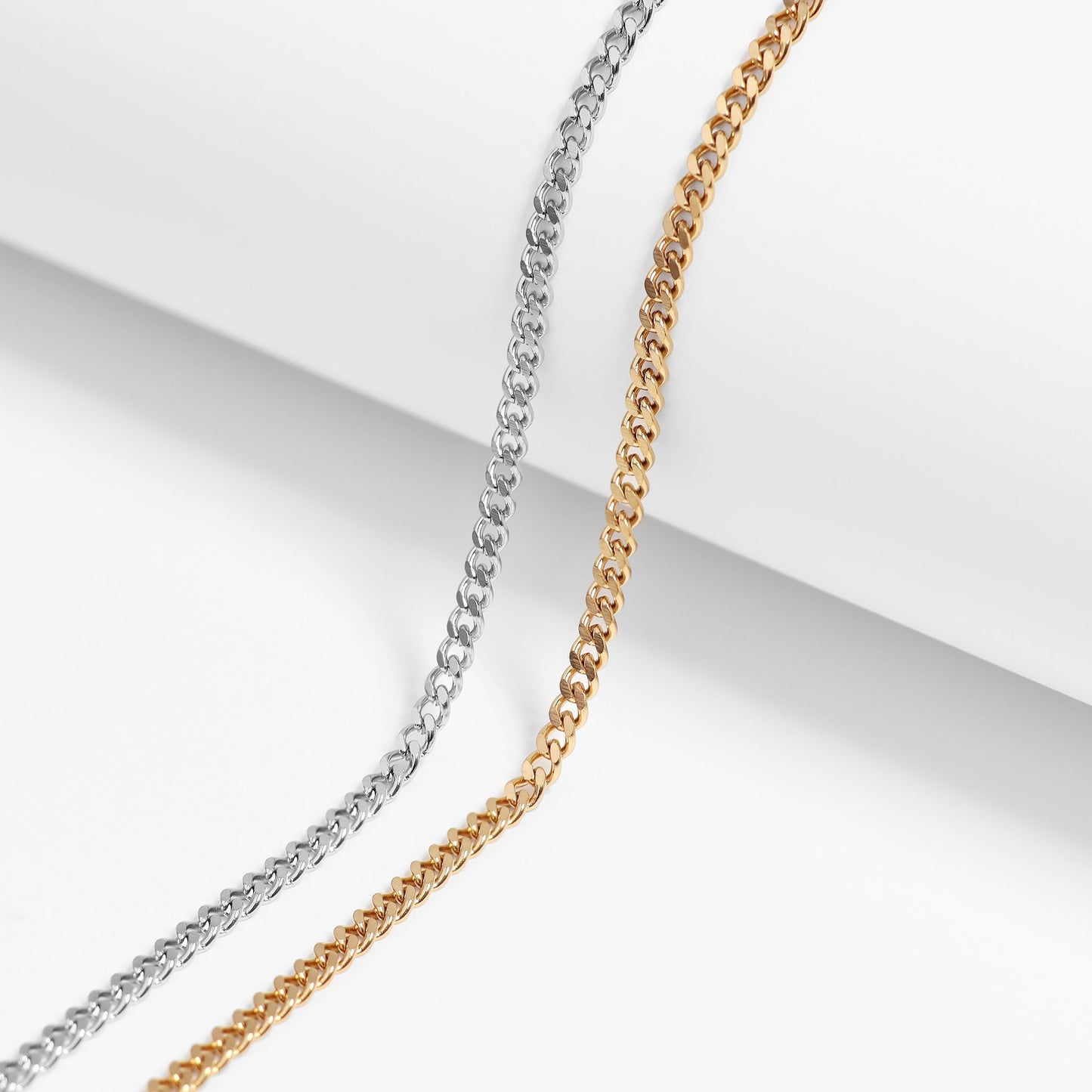 18K Gold PVD Stainless Steel Diamond Cut Curb Chain Necklace / CHN9710