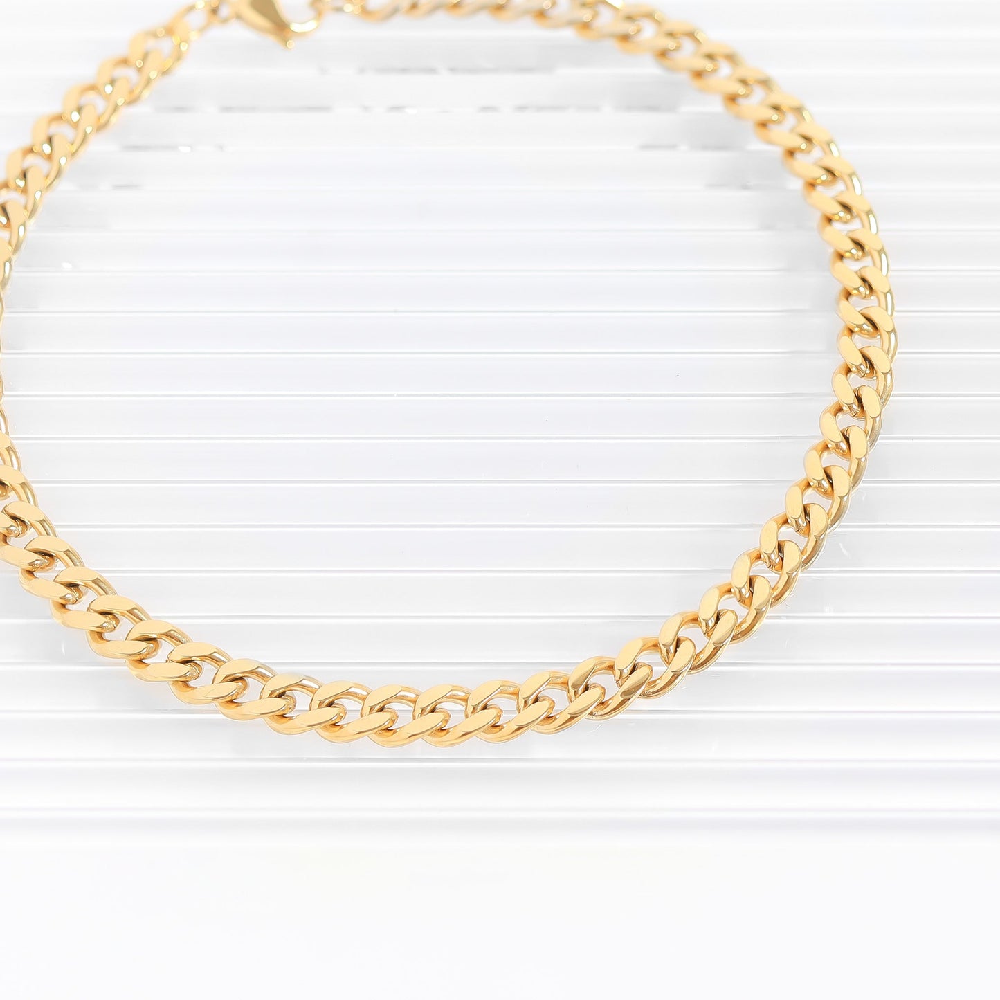 18K Gold PVD Stainless Steel Diamond Cut Curb Chain Bracelet / BRJ9098