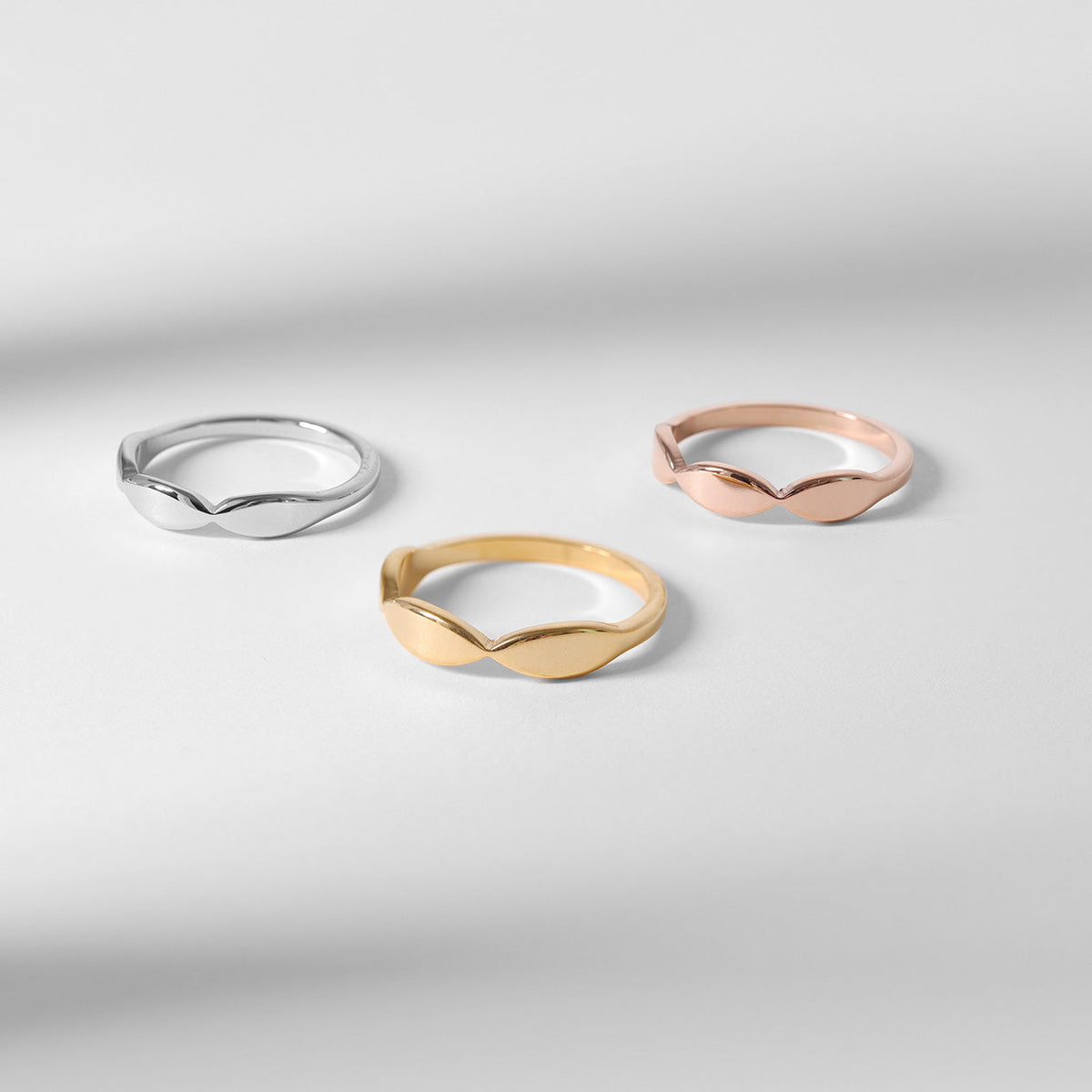18K Gold PVD Stainless Steel Sculpted Blank Engravable Ring / ZRJ9017