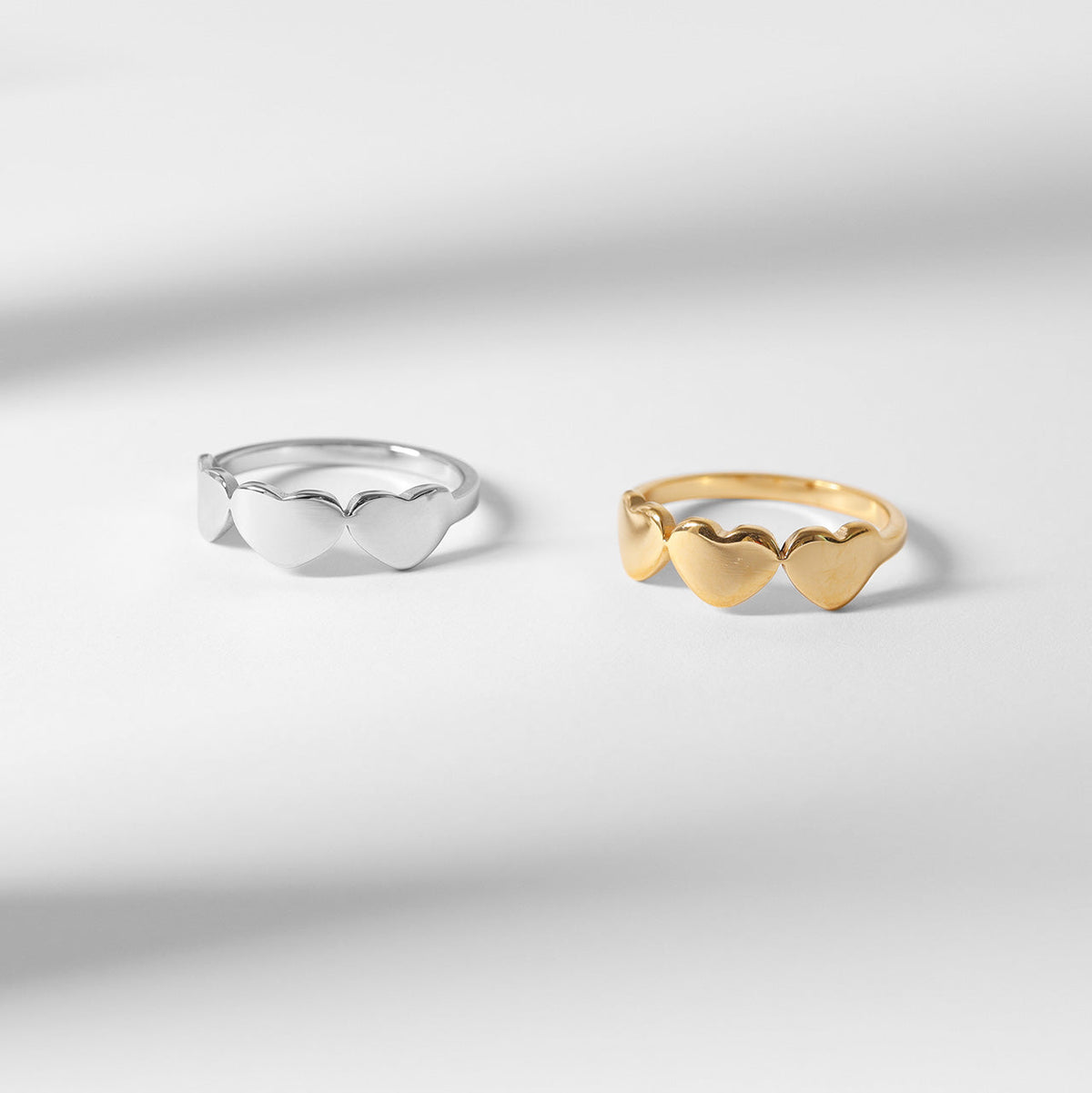 18K Gold PVD Stainless Steel Blank Engravable 3 Heart Ring / ZRJ9019